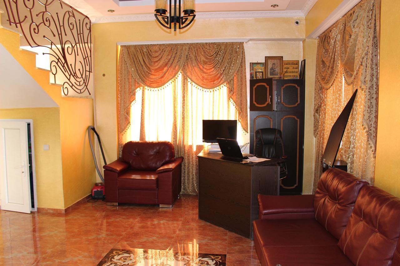 Hotel Evrazia อูเรคี ภายนอก รูปภาพ
