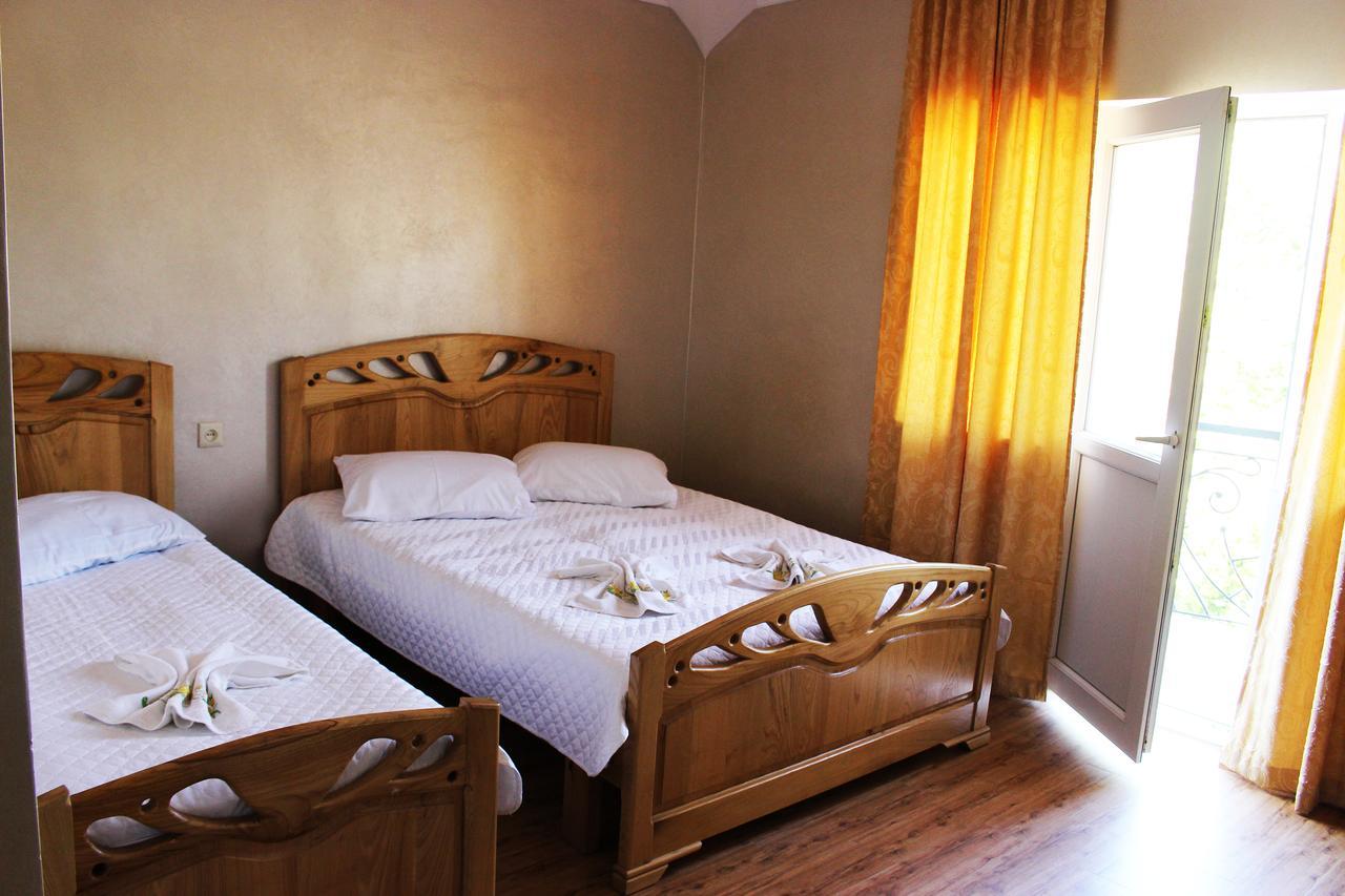 Hotel Evrazia อูเรคี ภายนอก รูปภาพ