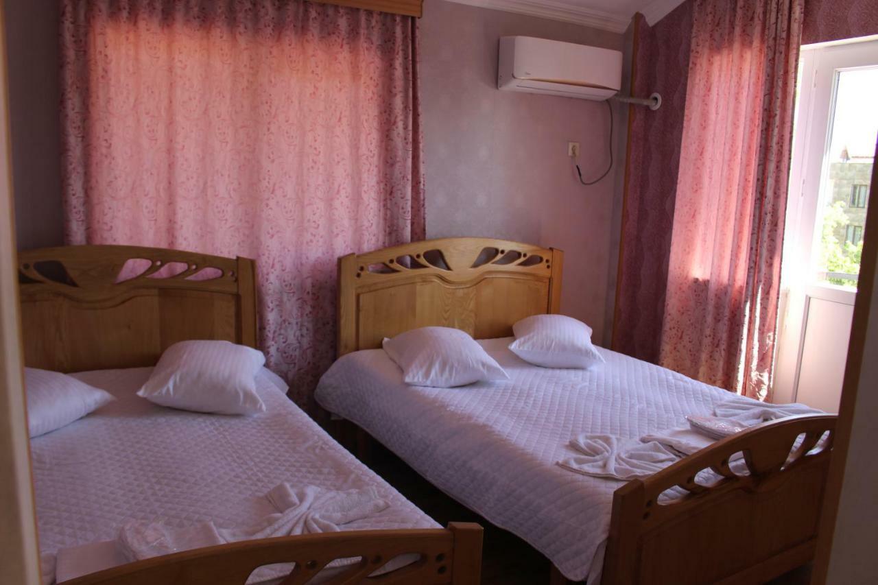 Hotel Evrazia อูเรคี ภายนอก รูปภาพ
